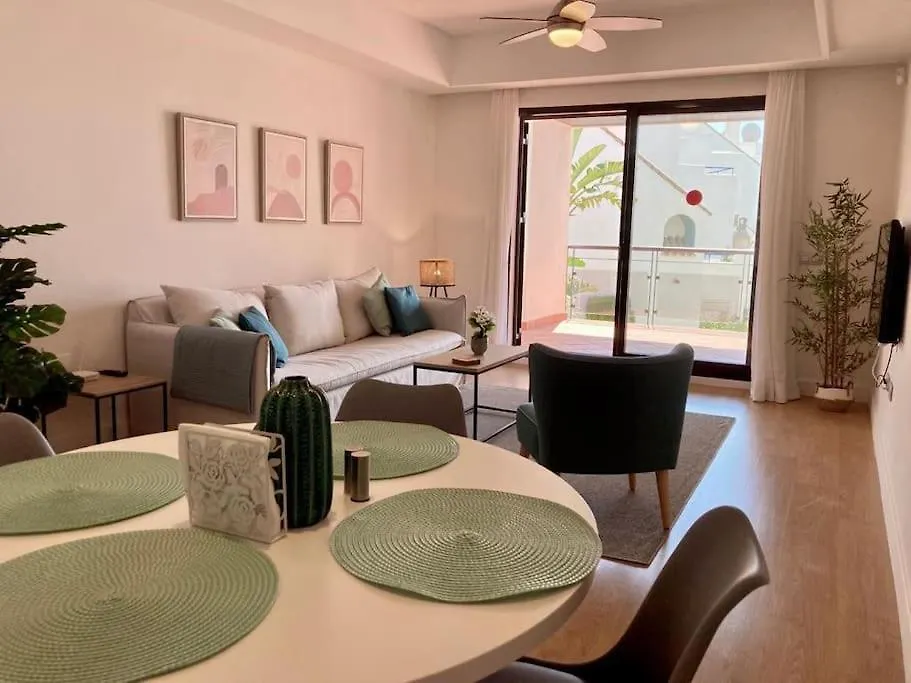 Apartamento Sea Breeze Retreat - Golf Getaway Bahía de Casares
