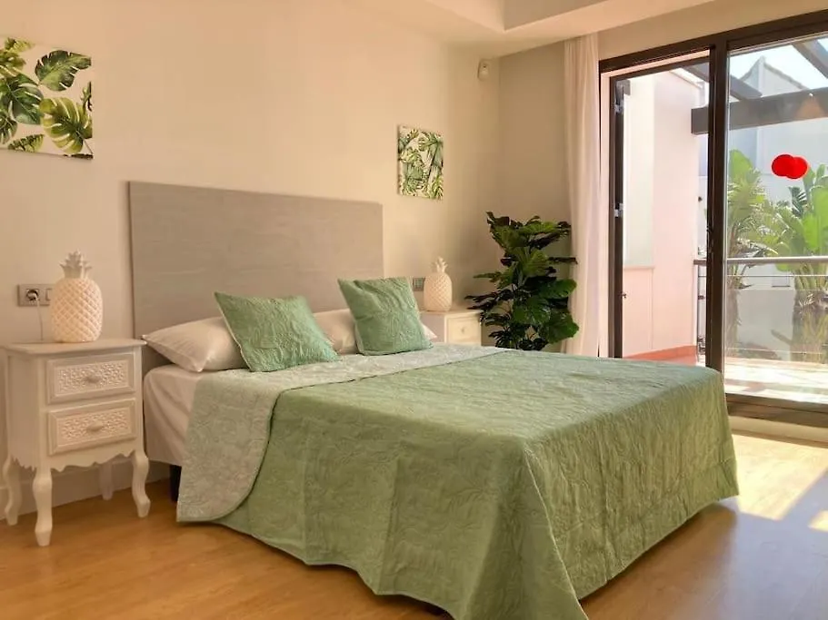 Апартаменты Sea Breeze Retreat - Golf Getaway Баия-де-Касарес 0*,